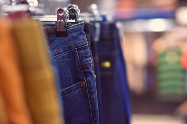 Photo bootcut jeans